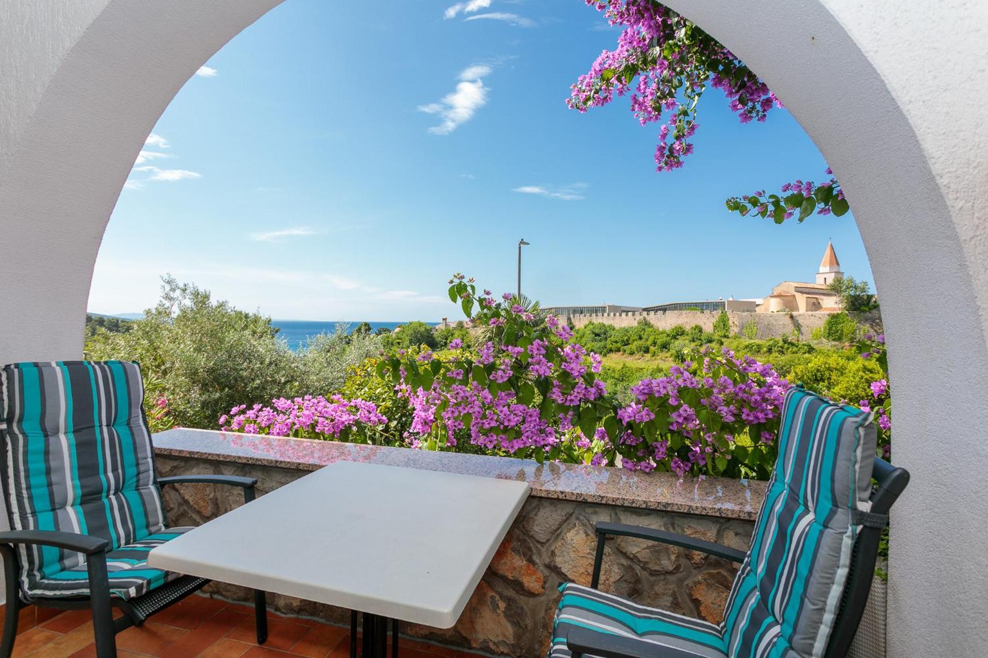 Apartments Delfin Krk Town Dış mekan fotoğraf