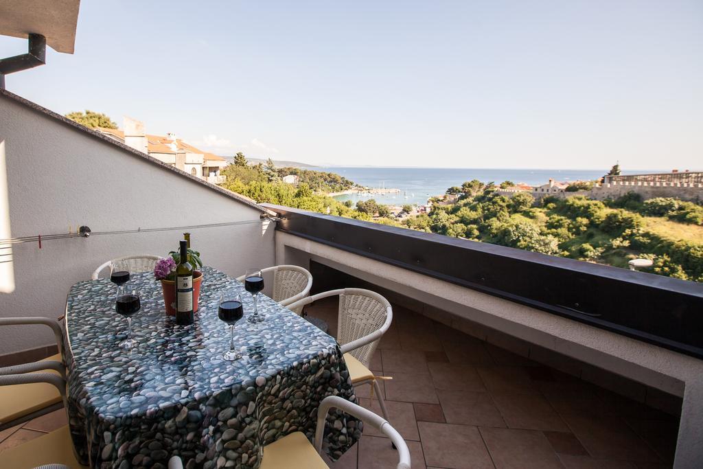 Apartments Delfin Krk Town Dış mekan fotoğraf