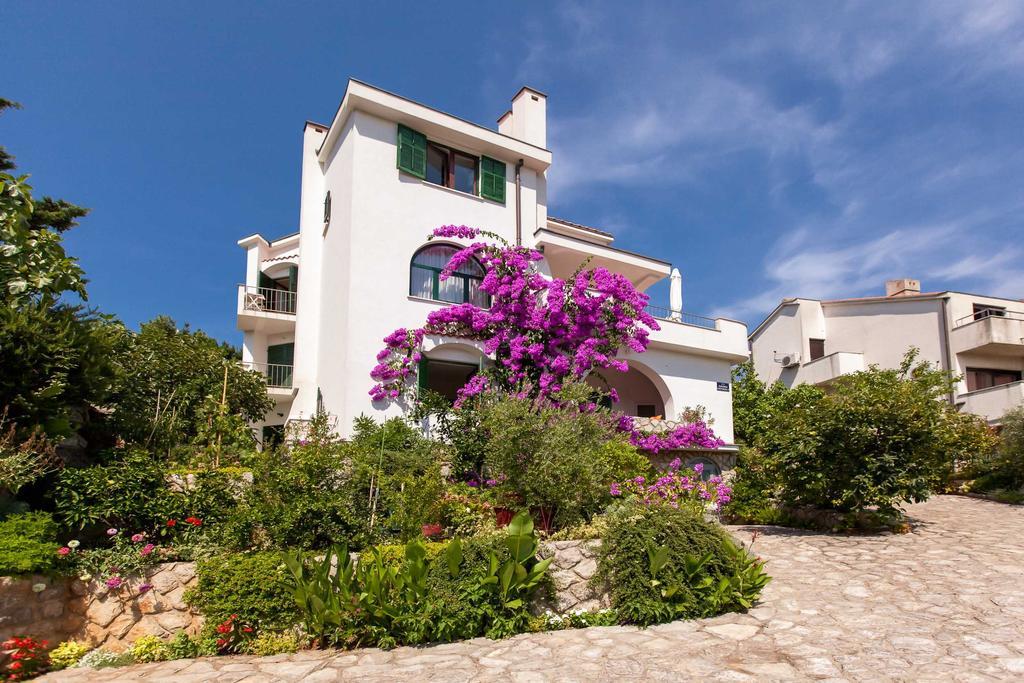 Apartments Delfin Krk Town Dış mekan fotoğraf